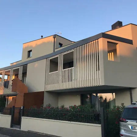 Alcova Apartment